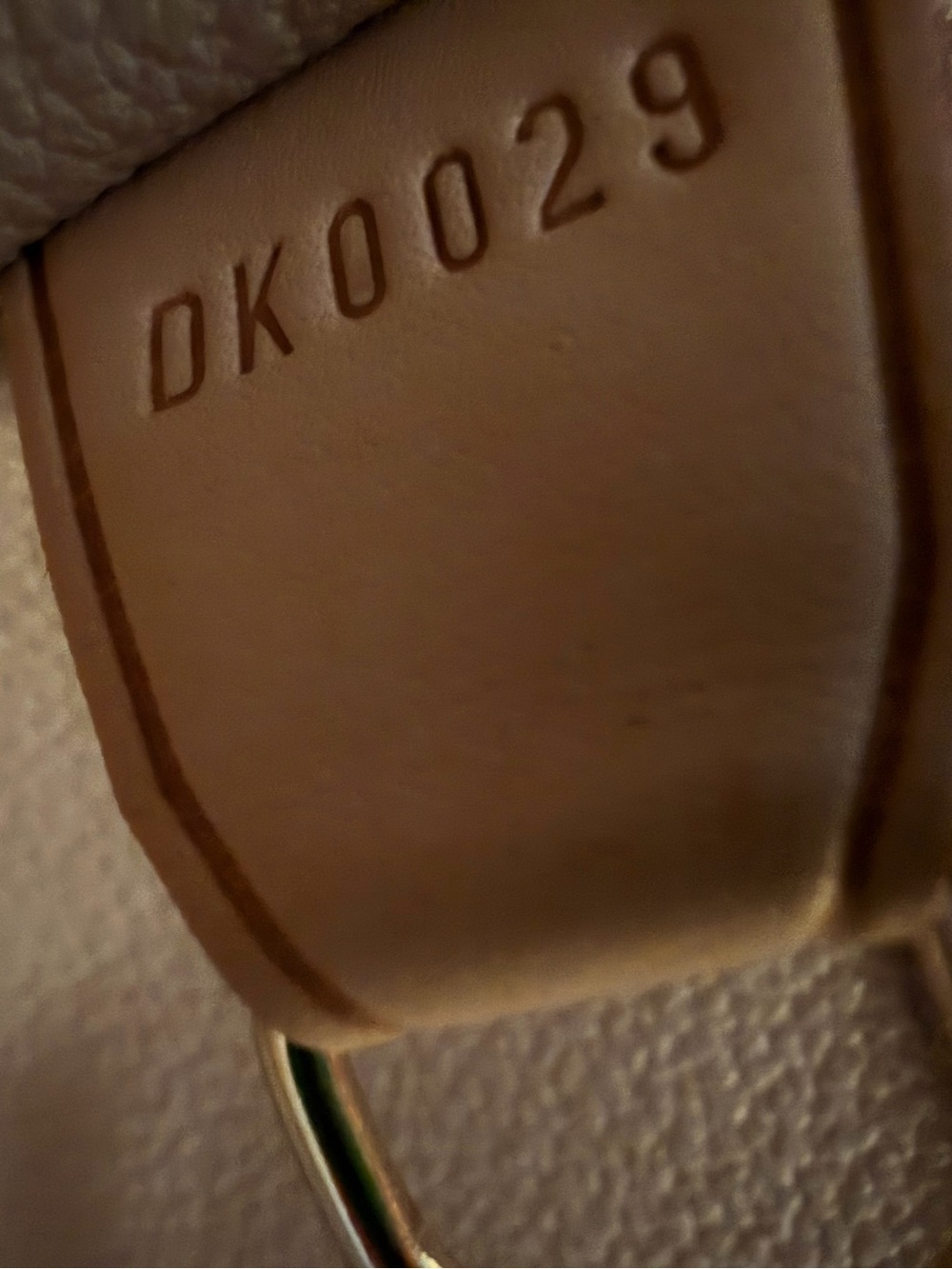 Louis Vuitton Monogram Canvas Bucket Bag in Brown and Tan (DC DK0029) - Picture 7 of 8